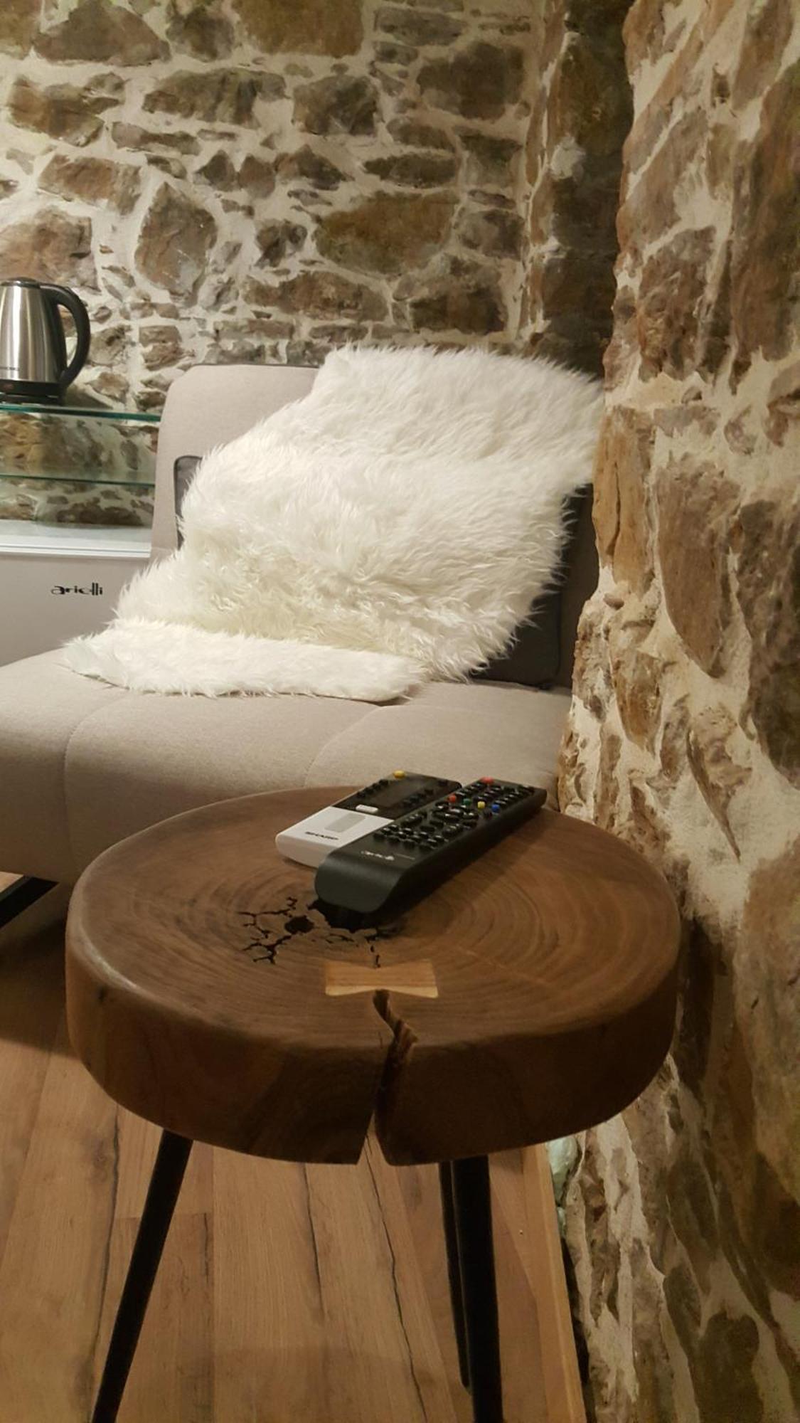 Εn Kanaliois Kanália Εξωτερικό φωτογραφία
